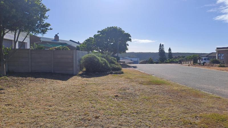 2 Bedroom Property for Sale in Stilbaai Wes Western Cape